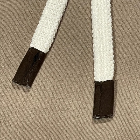 Artisanal Hoodie w/graphic global inspired design, graphic colors, streetwear - Picture 6 of 12